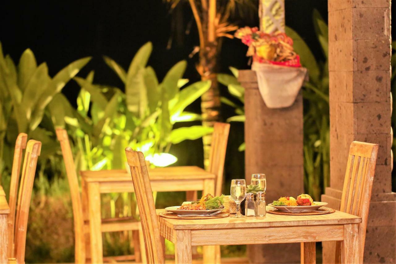 Three Gold Luxury Private Villas Ubud Exterior foto