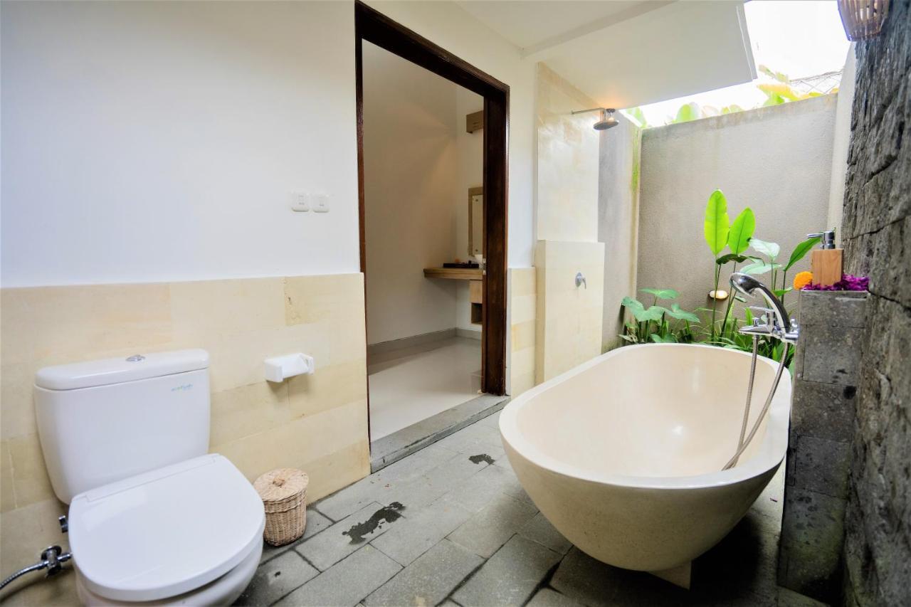 Three Gold Luxury Private Villas Ubud Exterior foto